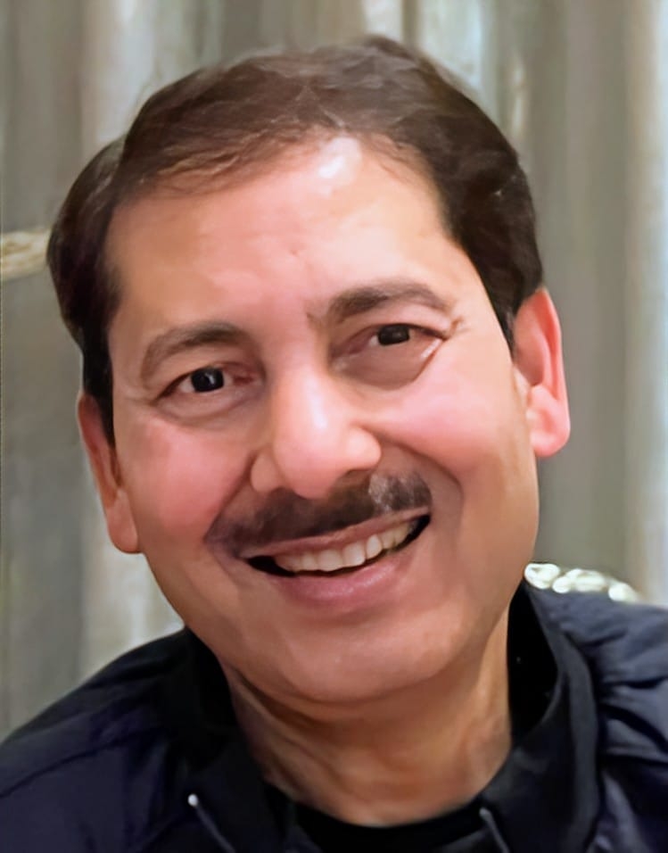 Dr. Vikas Gupta Profile